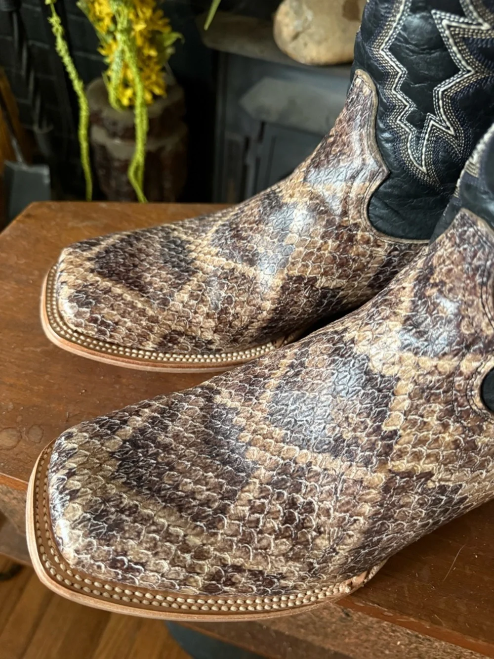 Rattlesnake Boots 12D - Picture 5 of 7